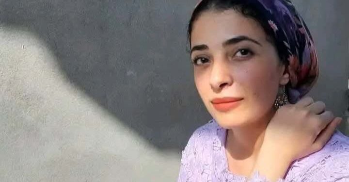 كم مضى وأنا بِحُلمٍ كالحقيقة