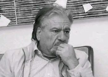 وهكذا دواليك..