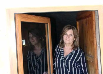 دَعْكِ في شموخِكِ