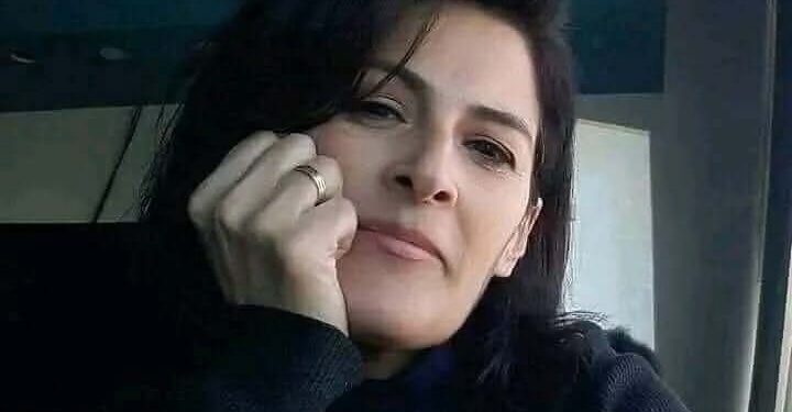 السّاعة المعلّقة على الحائط …