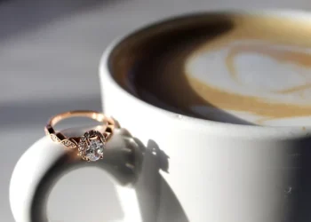 حقّ الملح في الجزائر: تكريم للمرأة بعد الشّهر الفضيل