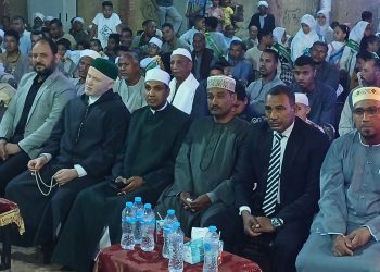 مدير إدارة ارمنت الازهرية يشهد حفل تكريم حفظة القرآن بالديمقراط .