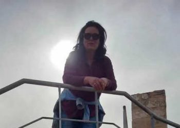 سلسلة الزّمن وصحن الجامع …