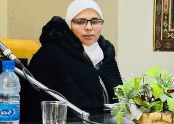 كيف أخبرك أنّني أنا