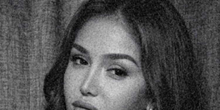 أَمَا زِلْتَ تَذْكُرُنِي أَيُّهَا اللَّيْلُ …