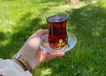 لكل جلوسٍ قيامة