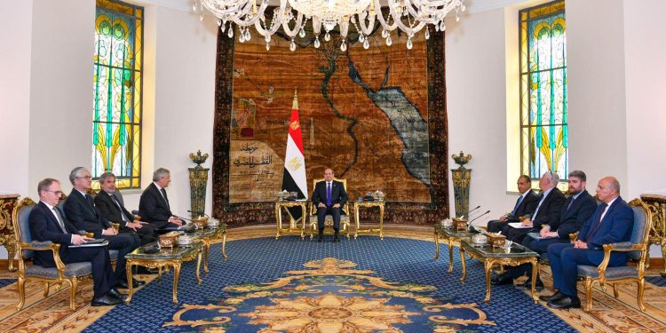  الرئيس السيسي يستقبل نائب رئيس وزراء ايطاليا لبحث سبل التعاون المشترك