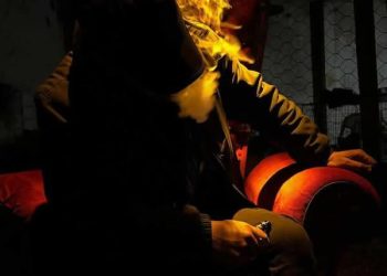 أنا الفنُّ…