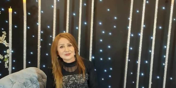 على صدر الغياب …