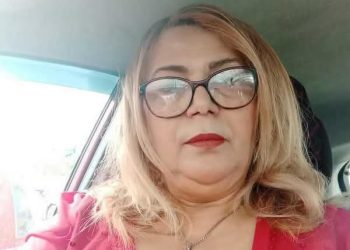 يا أنا يابهجة الأحلام