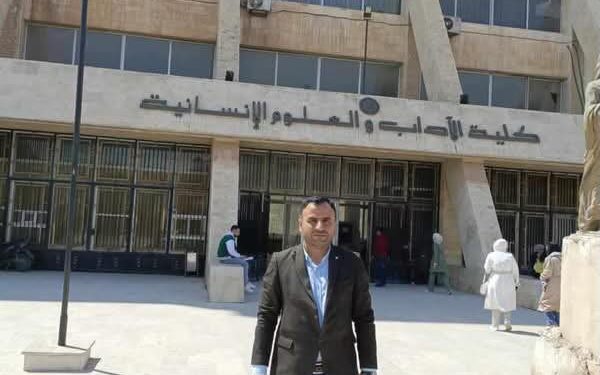 منذ دهر وأنا أُعَتِّقُ كلماتي …