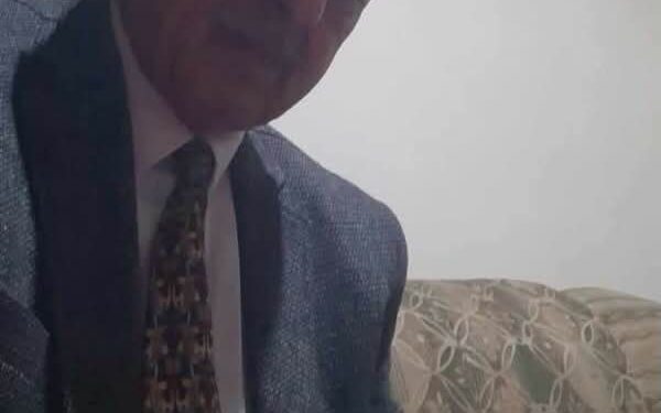 الشاهِد الملِكْ