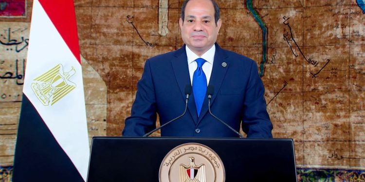 السيسي يحتفل بالذكرى الـ”43″ لتحرير سيناء …