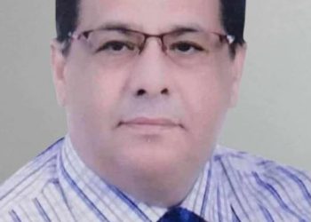 الدكتور عبدالكريم الحلو يكتب مهاد القصيدة من الفكرة إلى التكوين