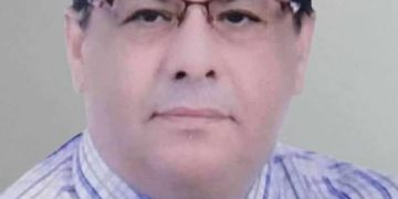 الدكتور عبدالكريم الحلو يكتب مهاد القصيدة من الفكرة إلى التكوين