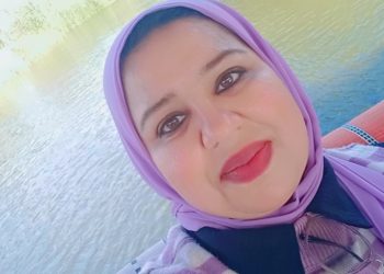 قد استعرتُ القمرَ