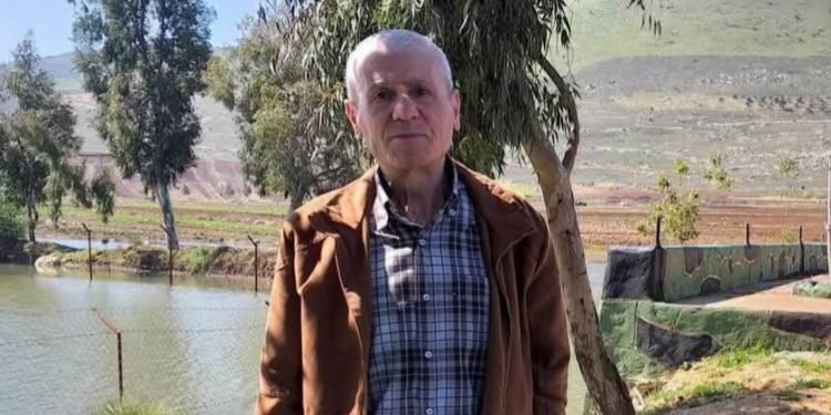 أحلامُ شاعر…