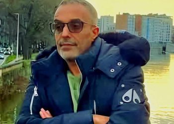 يقولُ الشّك …