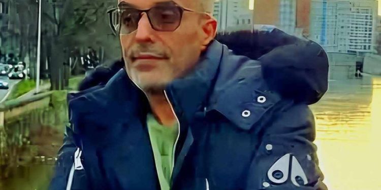 يقولُ الشّك …