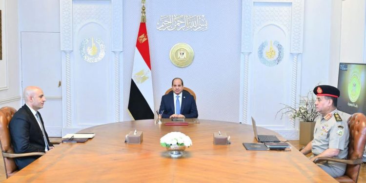 السيسى يجتمع اليوم مع وزير التربية والتعليم والتعليم الفني