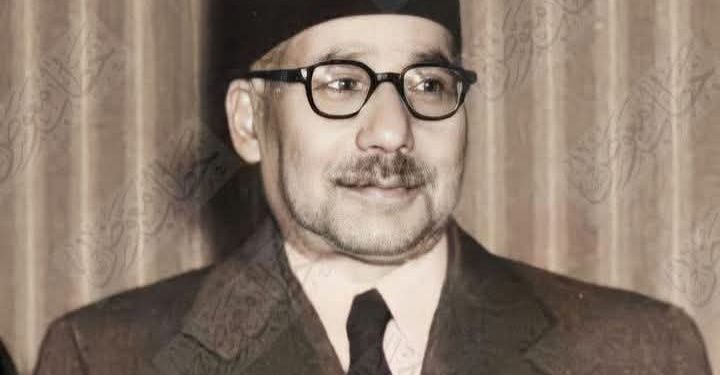 الأستاذ زكي المهندس عميد كلية دار العلوم