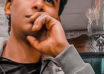 جاهِدًا أُحاول أن أفوزَ …