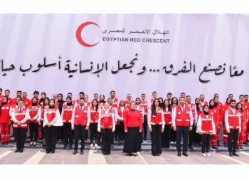 قرينة السيد الرئيس تعرب عن سعادتها بتولي الرئاسة الشرفية للهلال الأحمر المصري