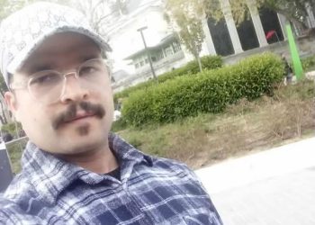 إمرأةٌ مزيّفة