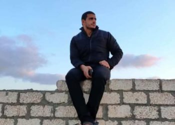 قالَ لي الظِّلُّ