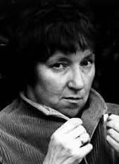 “الحديقةُ المسوّرة ” الشاعرة البلجيكية Liliane Wouters.