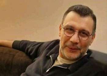 ربعُ جمالكِ يكفي …