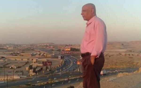 مصطفى ابوزيد يكتب فتحت دفاتر