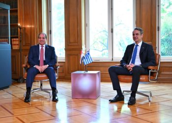 السيسى يلتقى برئيس الوزراء اليوناني السيد كيرياكوس ميتسوتاكيس