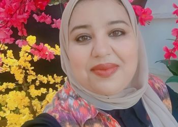 فاصلةٌ منقوطةٌ؛