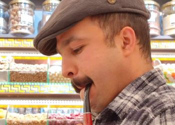 …The moon looks like her