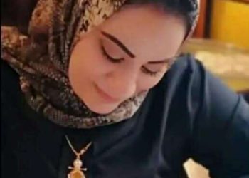 هسيسٌ في منتصفِ الحنجرة