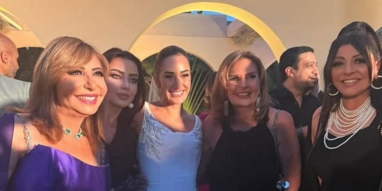 الفنانة أمينة خليل تحتفل بعقد قرانها وحفل زفافها …