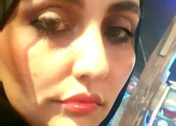 أعرفُ كثيرًا عن الجروحِ