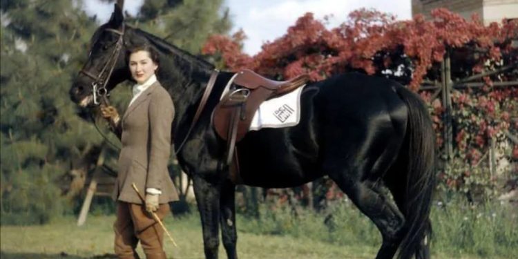 الأميرة فاطمة نسل شاه سيدة مصر الأولى …