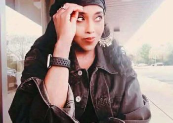 أمل عمر تكتب يدُ الذّاكرةِ