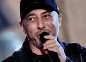 عُمَرُ العَبْدَاللاتِ: سِيمْفُونِيَةُ الرُّوحِ الَّتِي هَزَّتْ وَجْدَانَ الأُمَّةِ