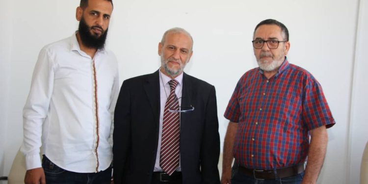 اختتام امتحانات الشفوي للسنة الخامسة قسم الجراحة امتحانات الشفوي لطلبة الطب جامعة بنغازي 