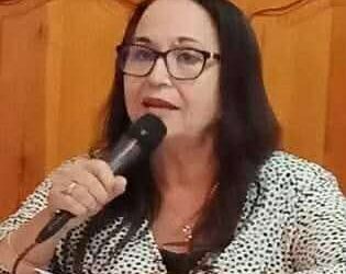 أتَيْتُ إليْكَ يا وَطنِي …