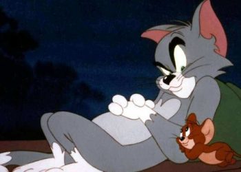 «لعبَةُ القطّّ والفأر »حكايةٌ من بيتٍ لا يسكنهُ أحدٌ …