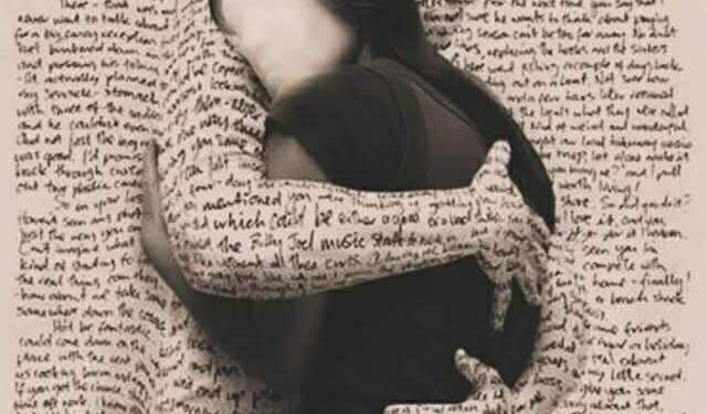 هل يُغنيك الحرف عن عناق؟