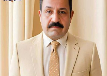 الغروب في عينيك …