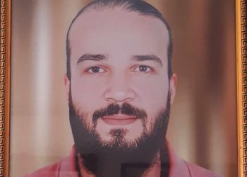 طيف الضنى ما راح من بالي …