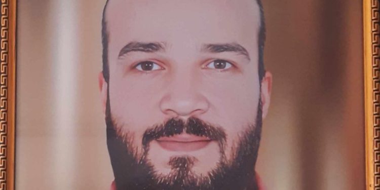 طيف الضنى ما راح من بالي …