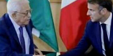 فرنسا تُقْدِمُ على تحوُّلٍ استراتيجيٍّ في مواقفِ الغربِ