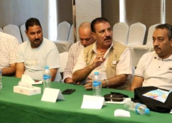 أَشْرَفَ كَمَالٌ يُناقش مادة « الطلاق بيد المحكمة » …